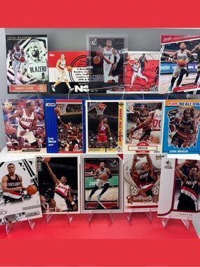 Damian Lillard/Brandon Roy/ Clyde Drexler Blazers 15 card lot